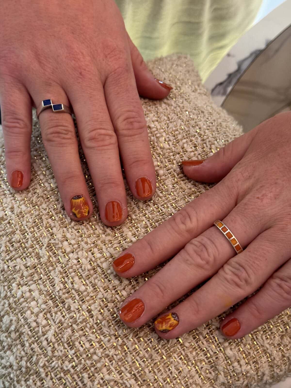 Nail set by Laque
