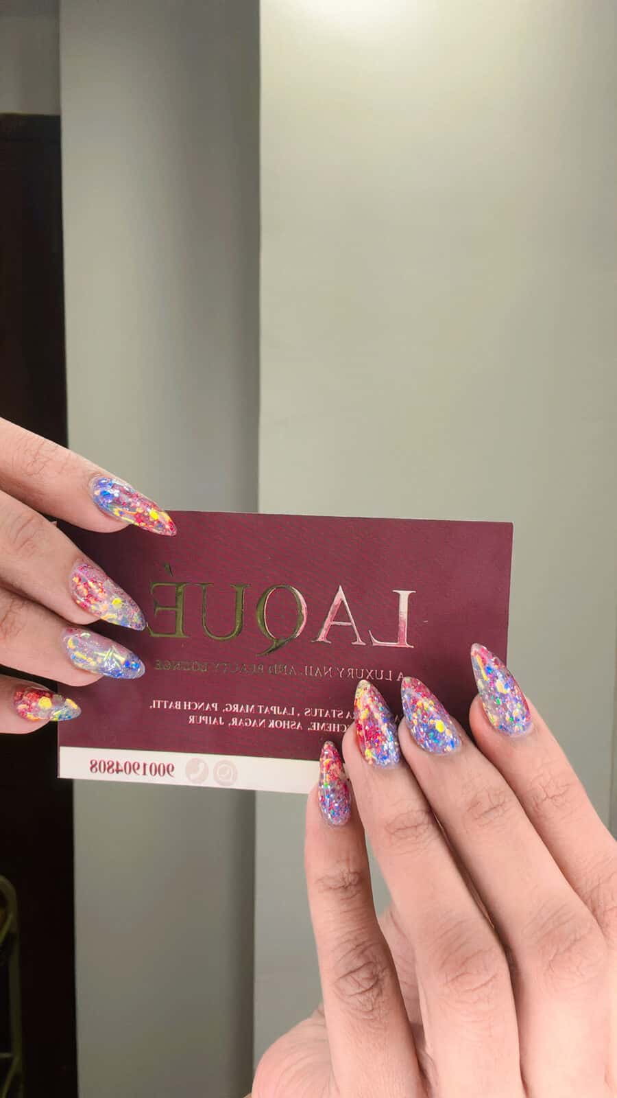 Nail set by Laque